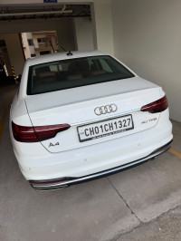 White Audi A4 TDI PREMIUM