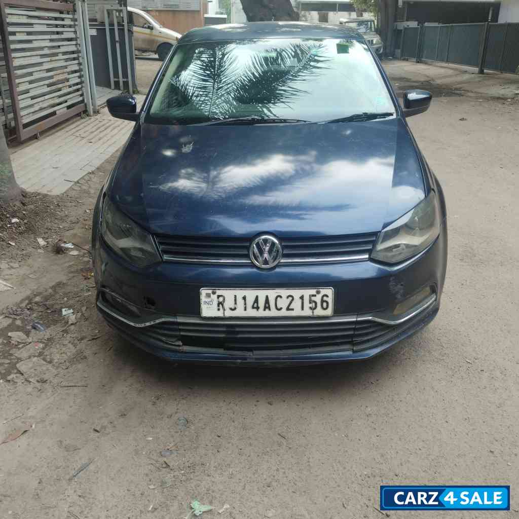 Night Blue Volkswagen Polo Highline 1.2 petrol