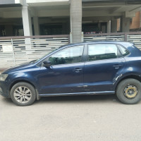 Night Blue Volkswagen Polo Highline 1.2 petrol