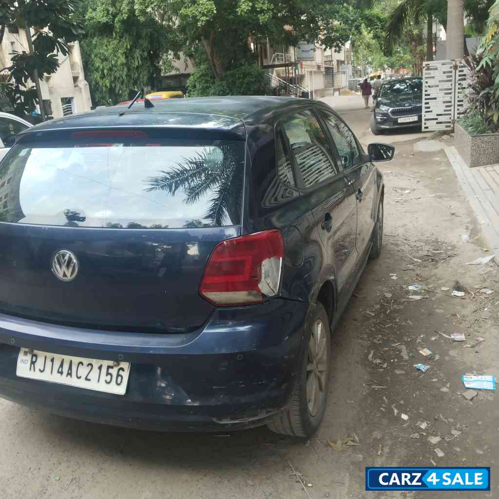 Night Blue Volkswagen Polo Highline 1.2 petrol