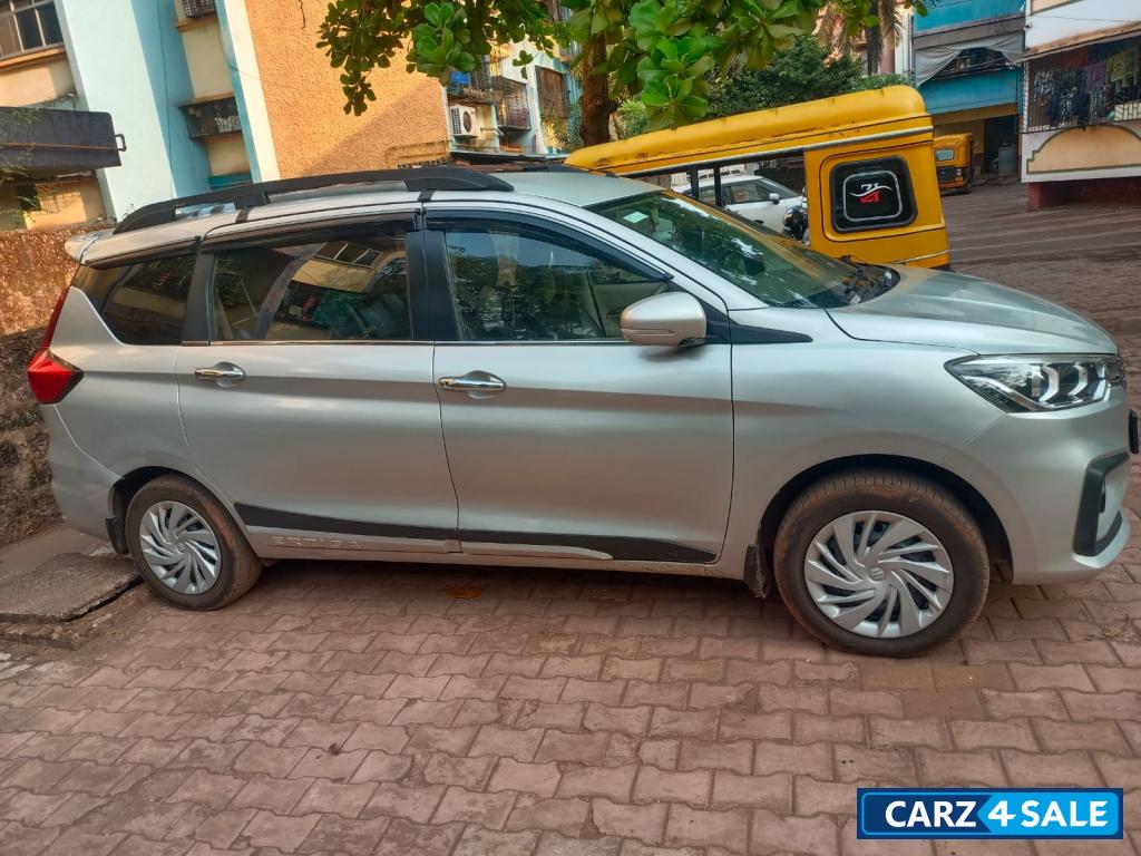 Silver Maruti Suzuki Ertiga Cng Silver Maruti Suzuki Ertiga Cng