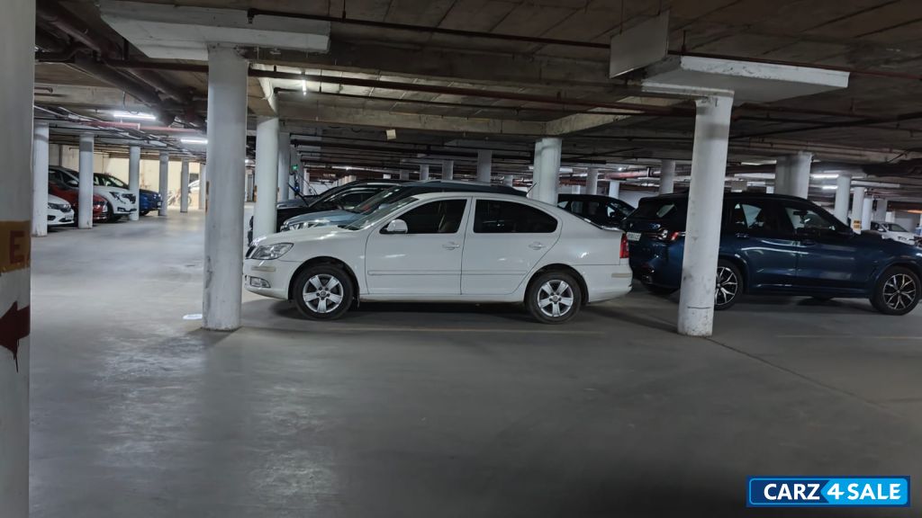 Skoda Laura Ambiente Skoda Laura Ambiente