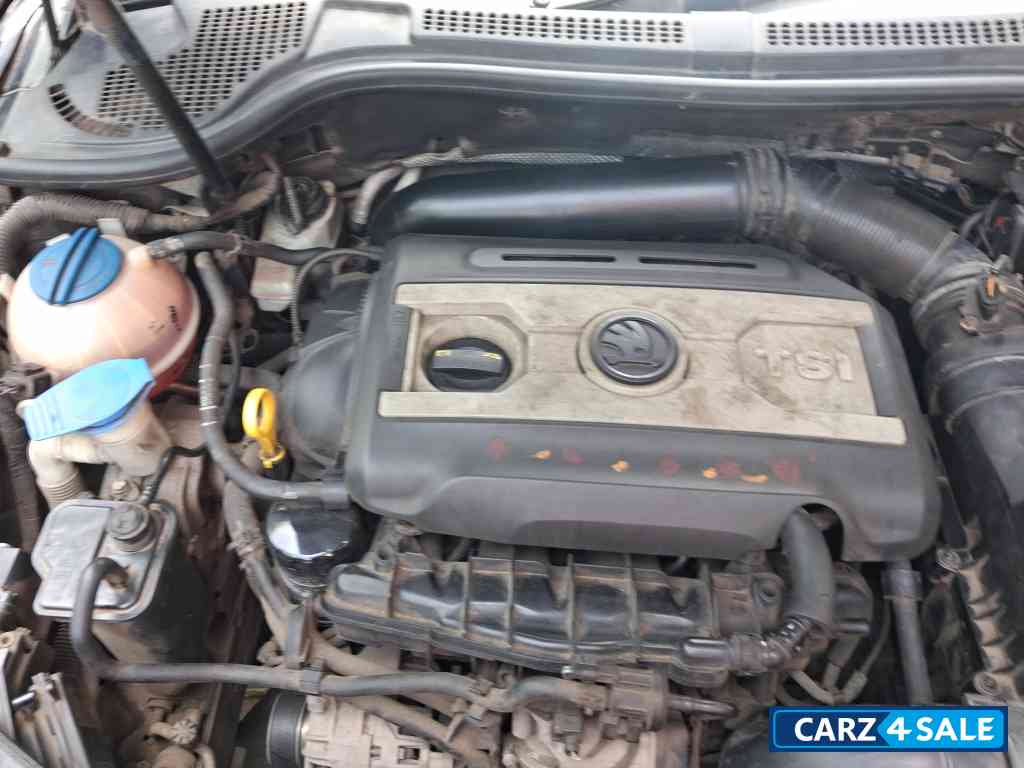 Magnetic Brown Skoda Superb Elegance 1.8 tsi at Magnetic Brown Skoda Superb Elegance 1.8 tsi at