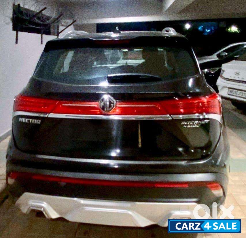 MG Hector 1.5 Sharp DCT AT Petrol