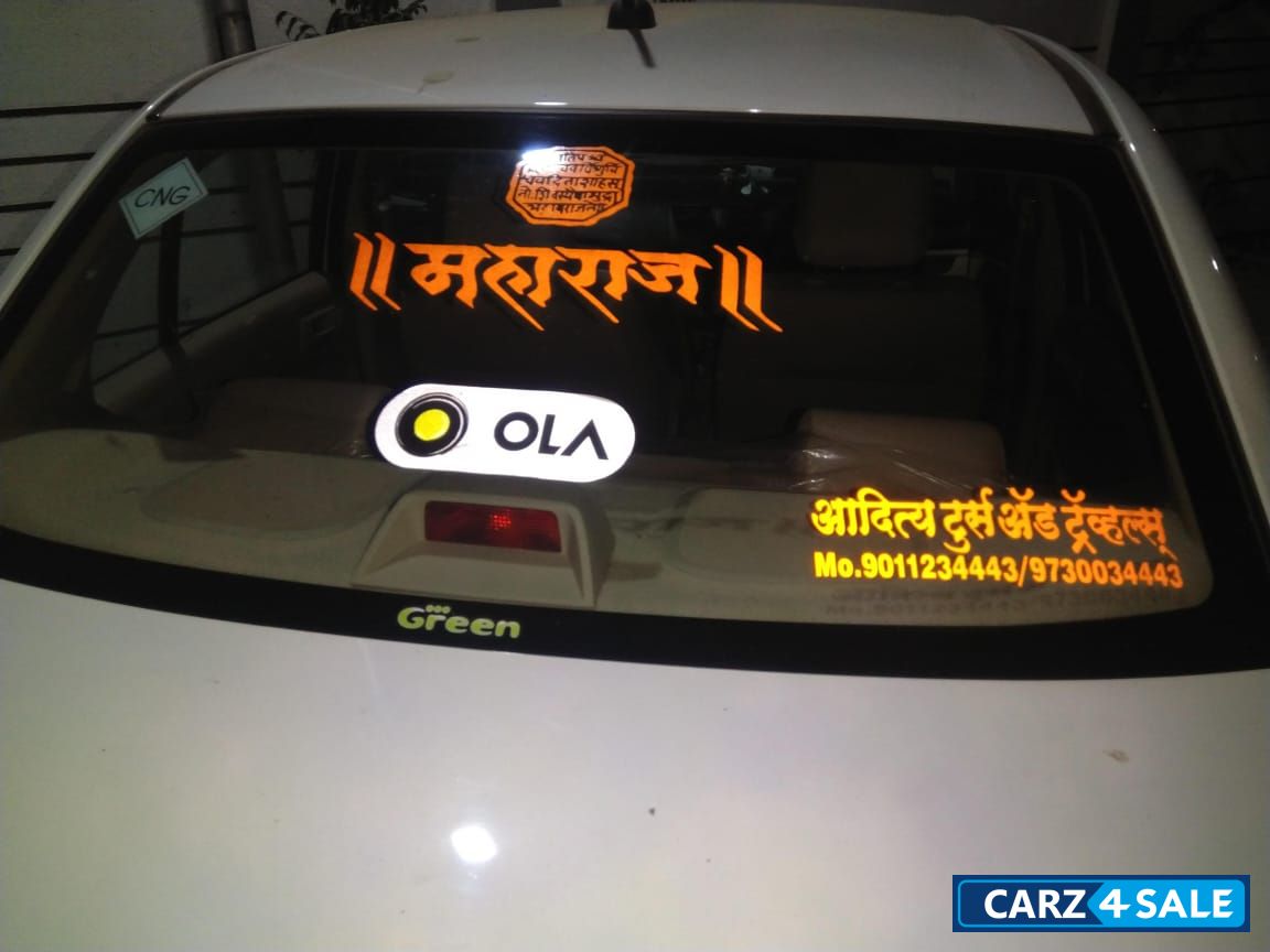 Pearl White Maruti Suzuki Swift DZire