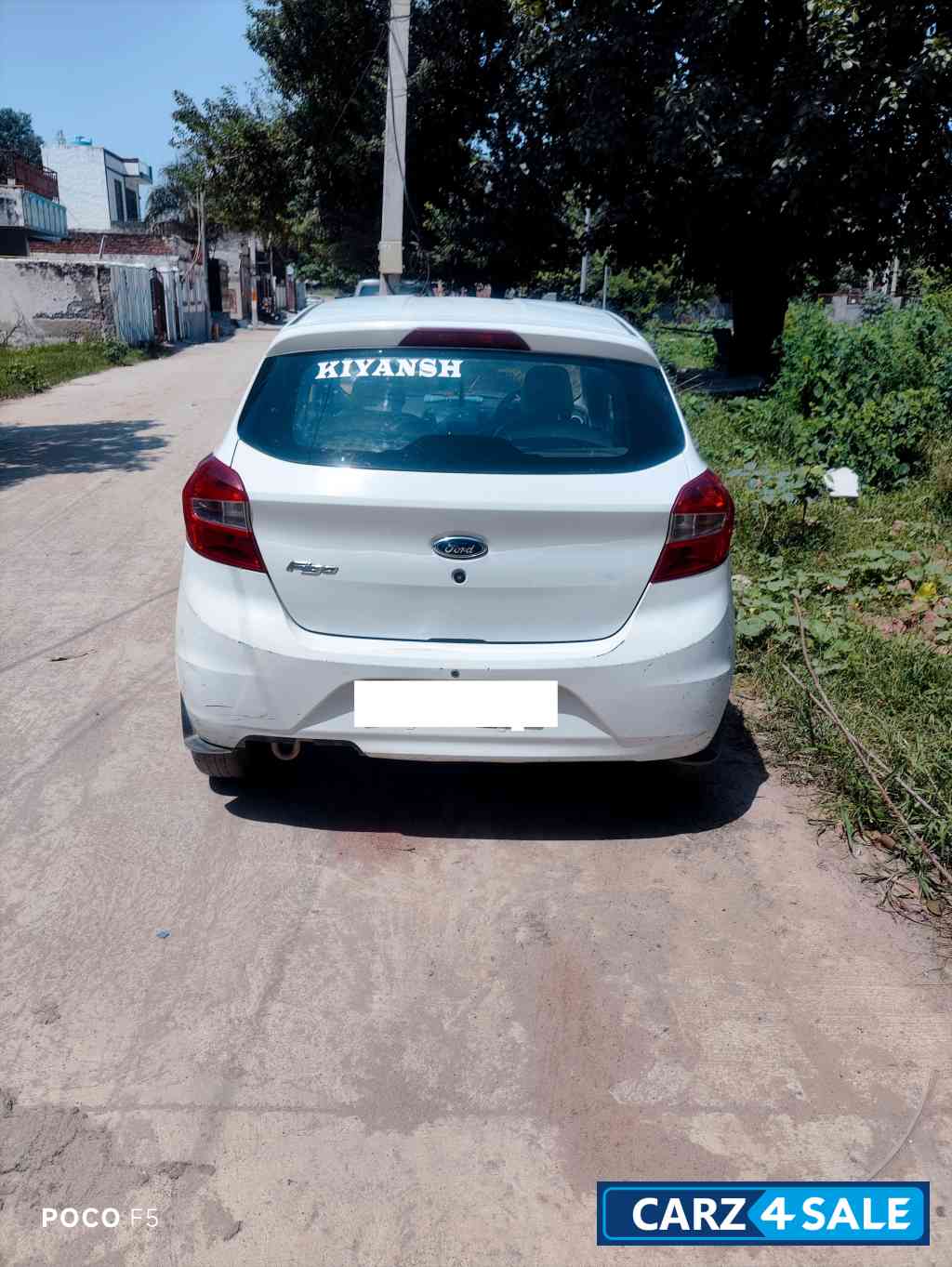 White Ford Figo Trand 1.2 petrol cng White Ford Figo Trand 1.2 petrol cng