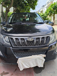 Mahindra XUV 500 W10 2017 Model