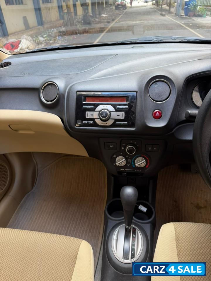 Bronze Honda Brio VX AT Bronze Honda Brio VX AT