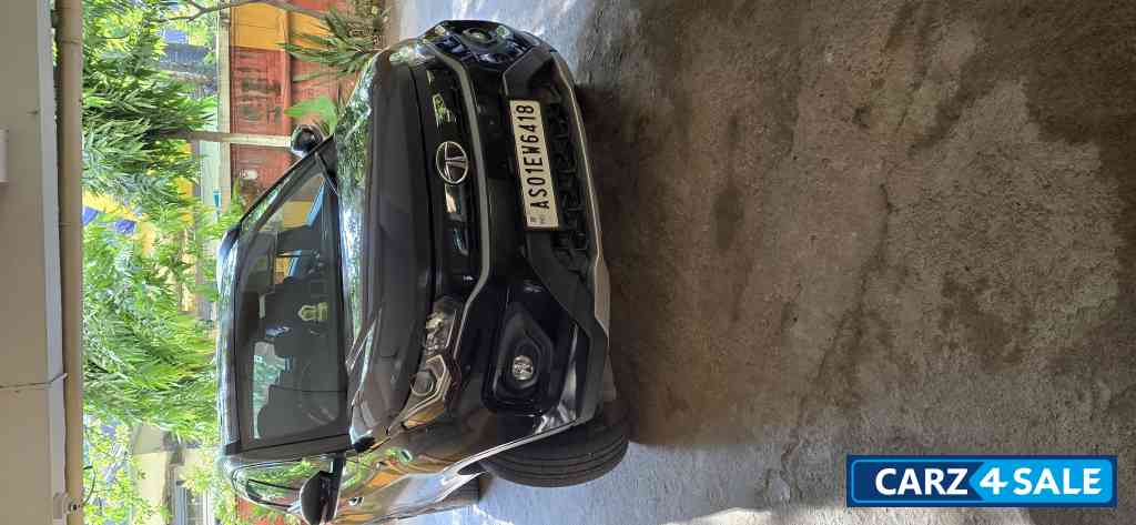 Tata Nexon Xz+ o Dark Edition petrol