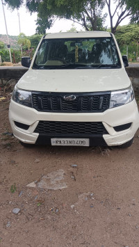 White Mahindra Bolero Bolero Neo N4 Diesel