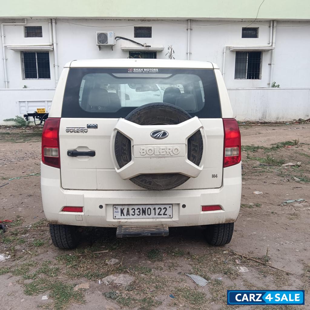 White Mahindra Bolero Bolero Neo N4 Diesel