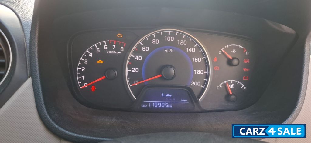 Hyundai i10 Grand i10 sportz Hyundai i10 Grand i10 sportz