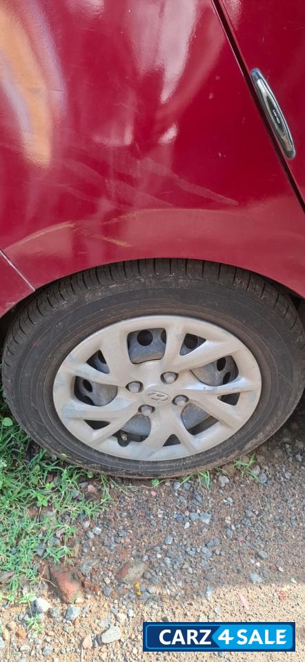Hyundai i10 Grand i10 sportz Hyundai i10 Grand i10 sportz