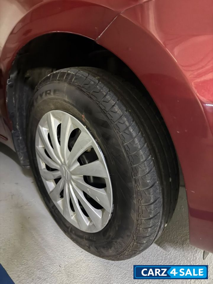 Maruti Suzuki Dzire VXI