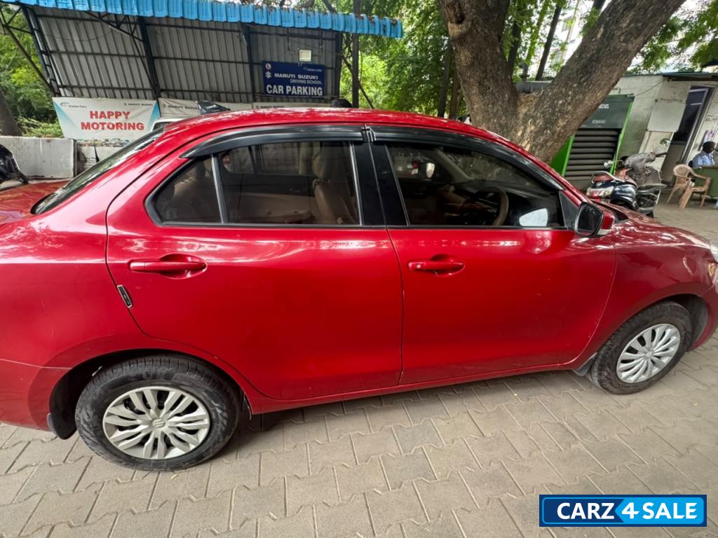 Maruti Suzuki Dzire VXI