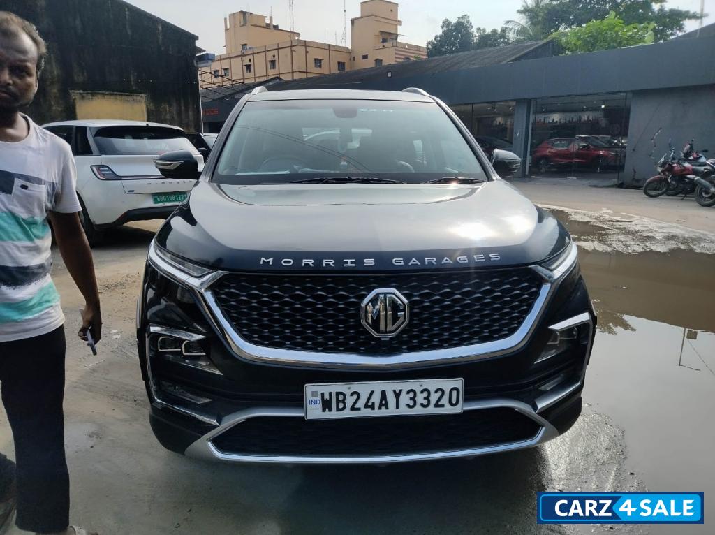 Black MG Hector Petrol