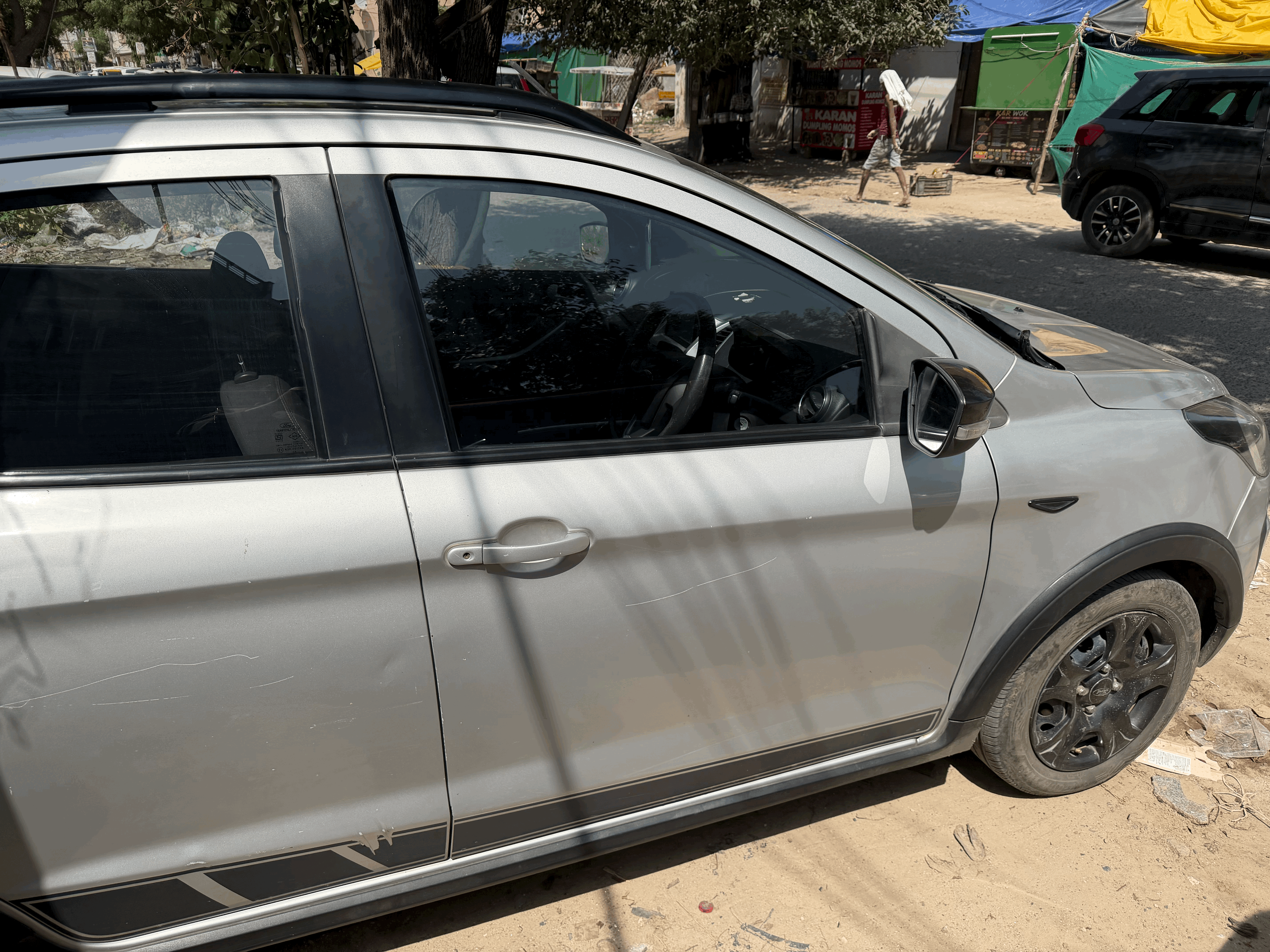Moondust Silver Ford Freestyle Trend 1.5 MT TDCI Moondust Silver Ford Freestyle Trend 1.5 MT TDCI