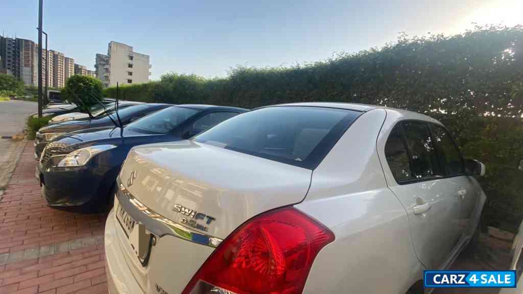 Maruti Suzuki Dzire Vxi