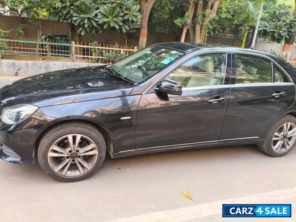 Black Mercedes-Benz E-Class 200