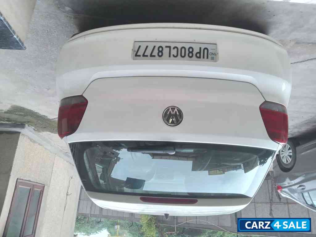 Volkswagen Polo Comfortline Petrol MT Volkswagen Polo Comfortline Petrol MT