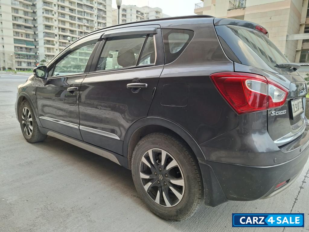 Maruti Suzuki S-Cross ZETA 1.3