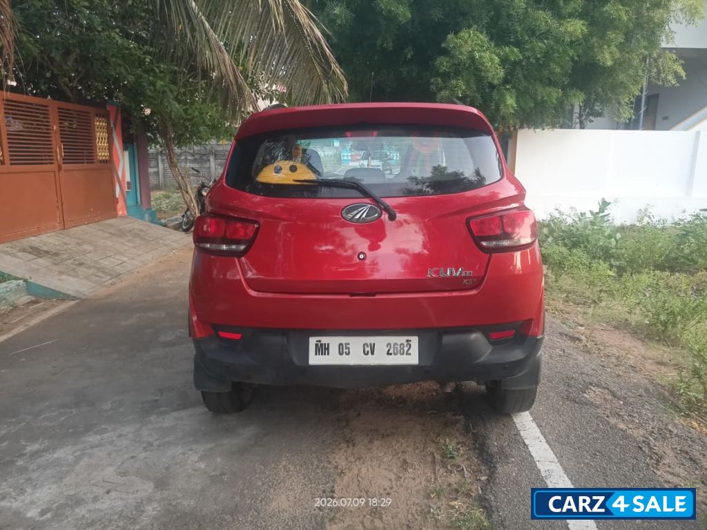 Mahindra KUV100 K6+ Mahindra KUV100 K6+