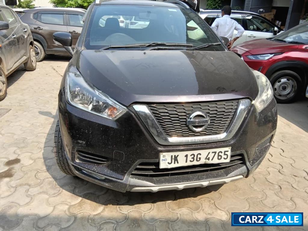 Black Nissan Kicks 1.3 Turbo XV