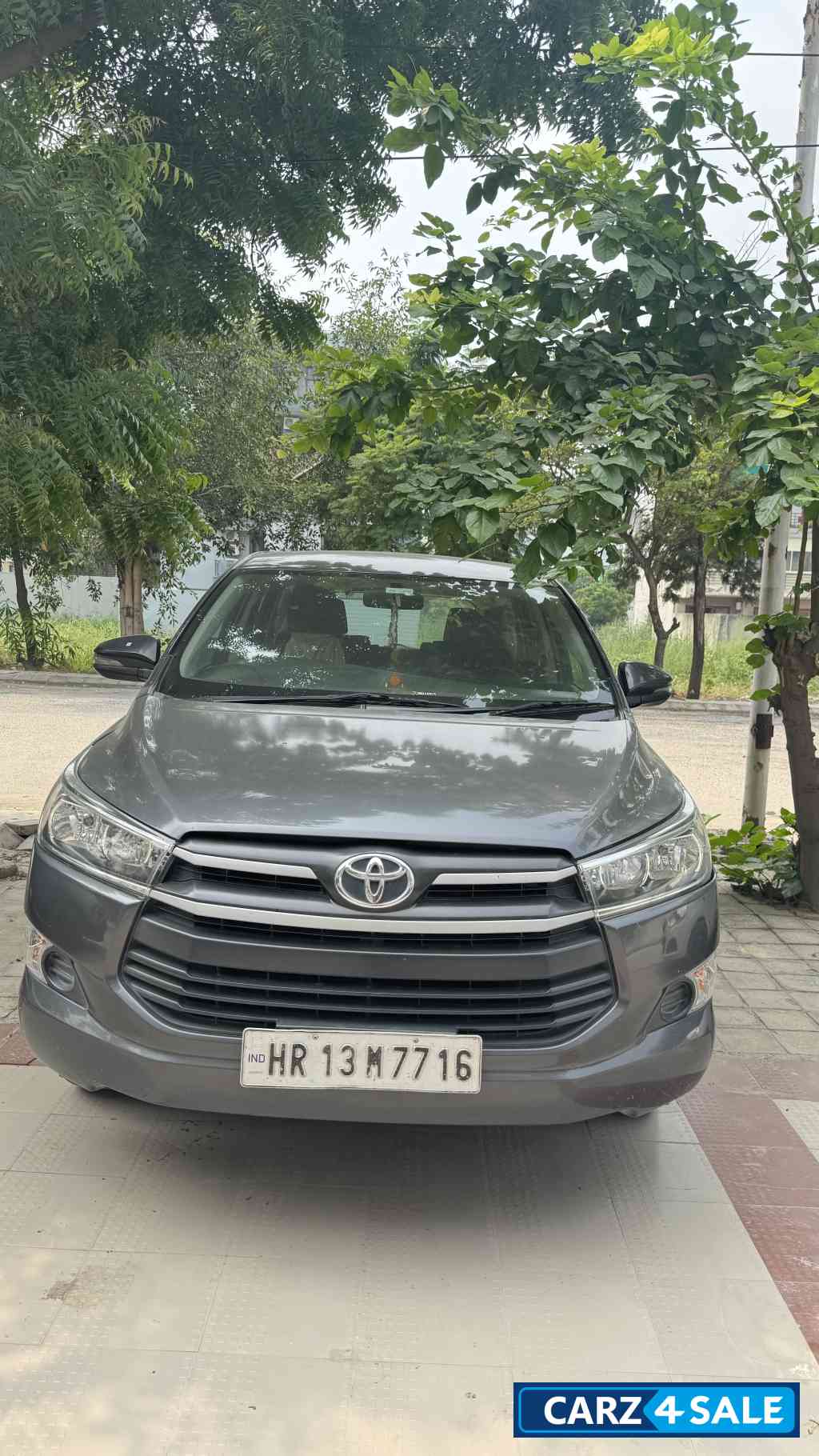 Toyota Innova Crysta