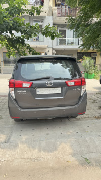 Toyota Innova Crysta