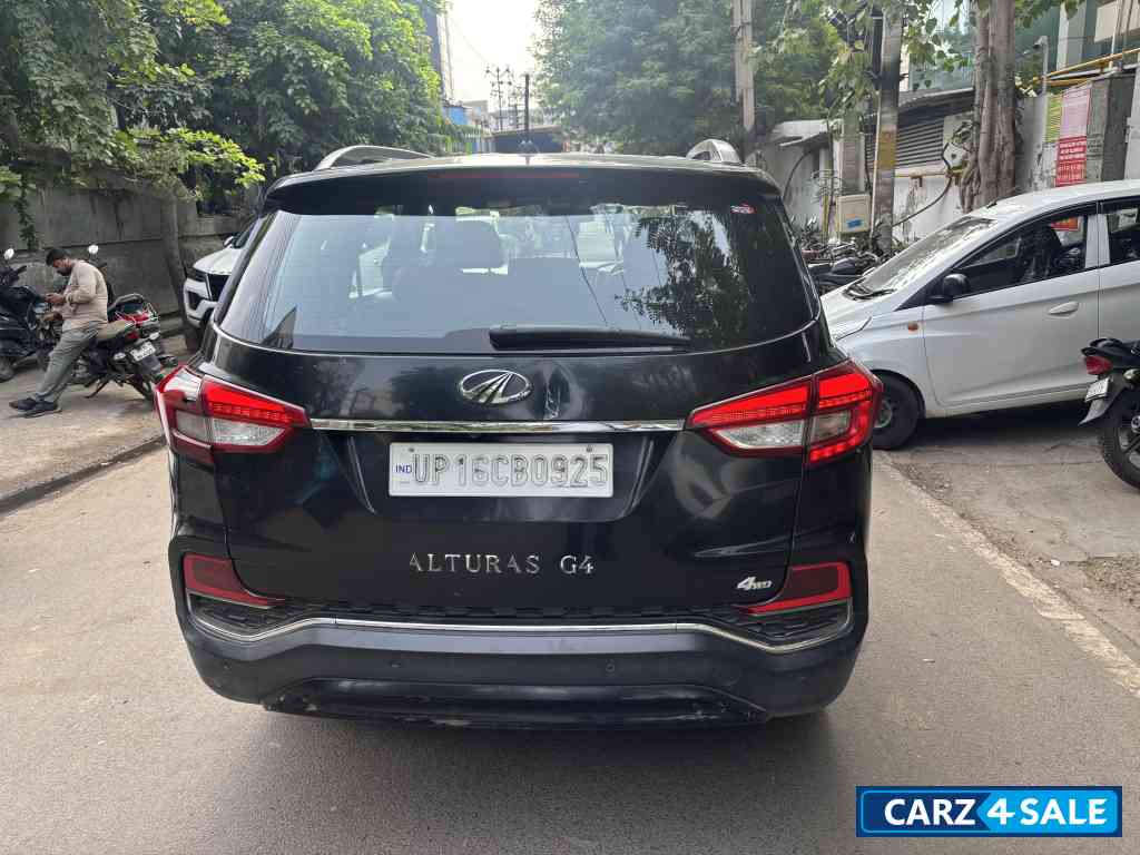 Mahindra Alturas AT4WD