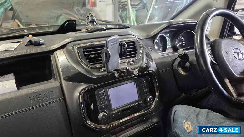 Arizona Blue Tata Hexa XTA 4X2 6 Seater
