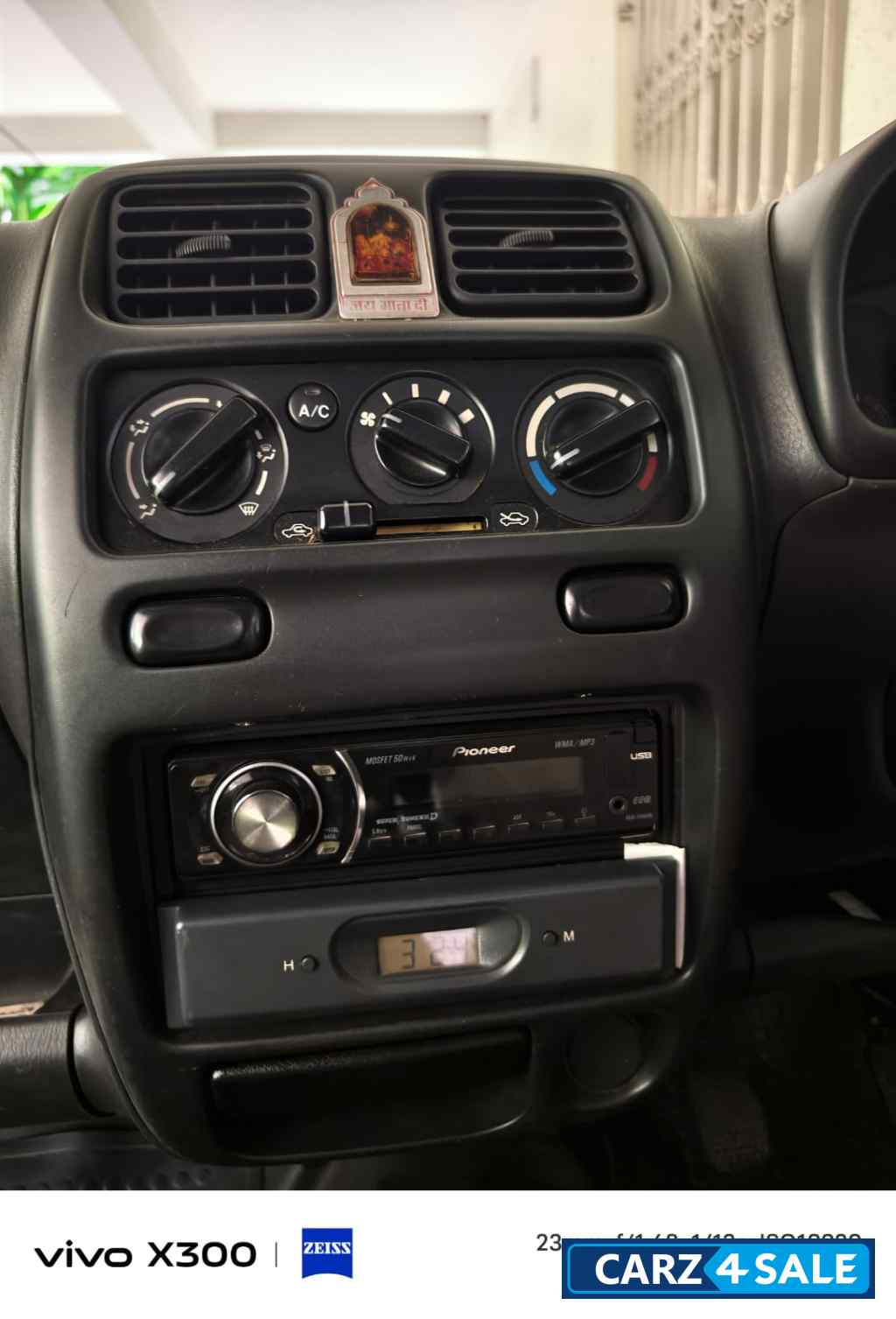 R Gold Maruti Suzuki Wagon R LXI Minor