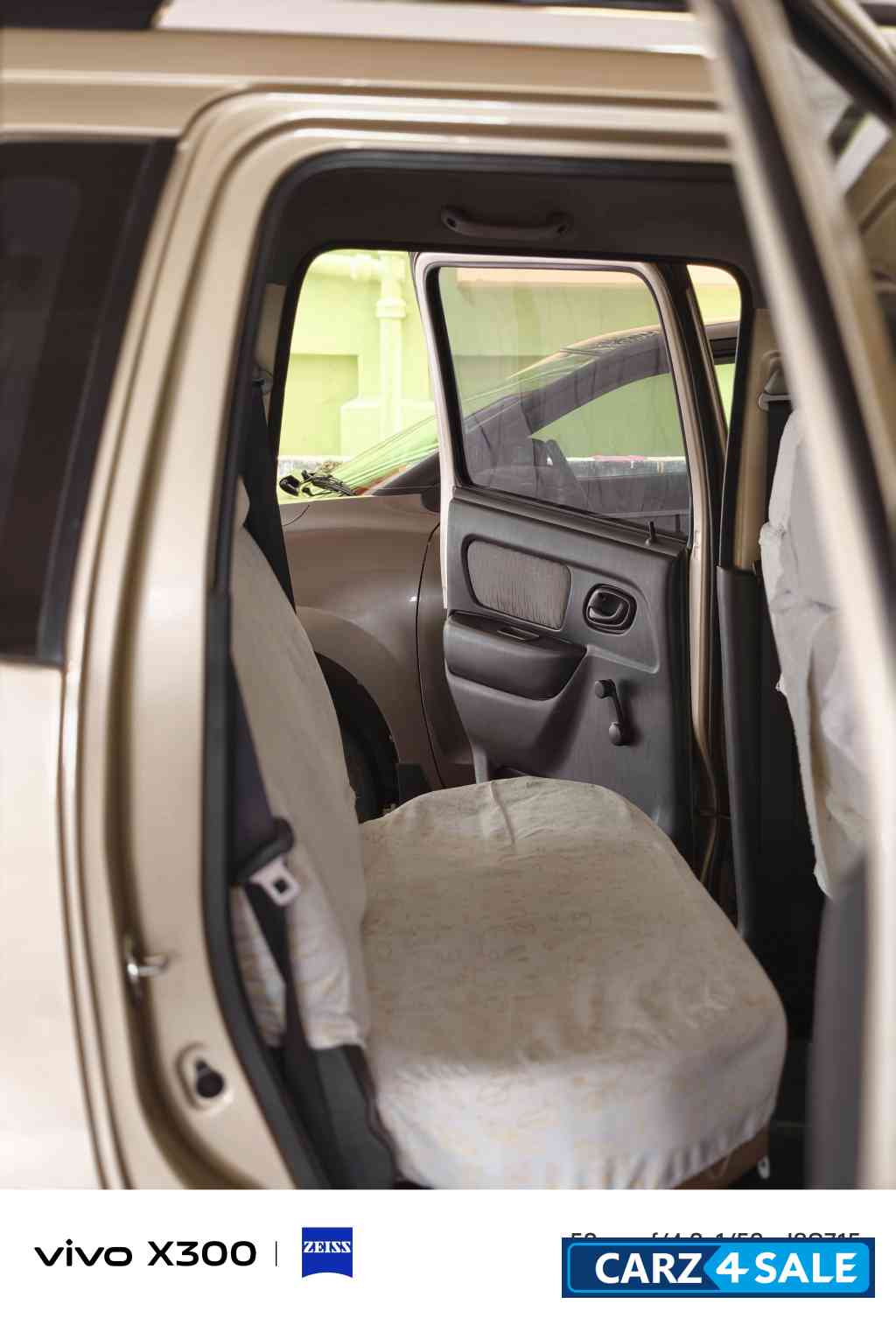 R Gold Maruti Suzuki Wagon R LXI Minor