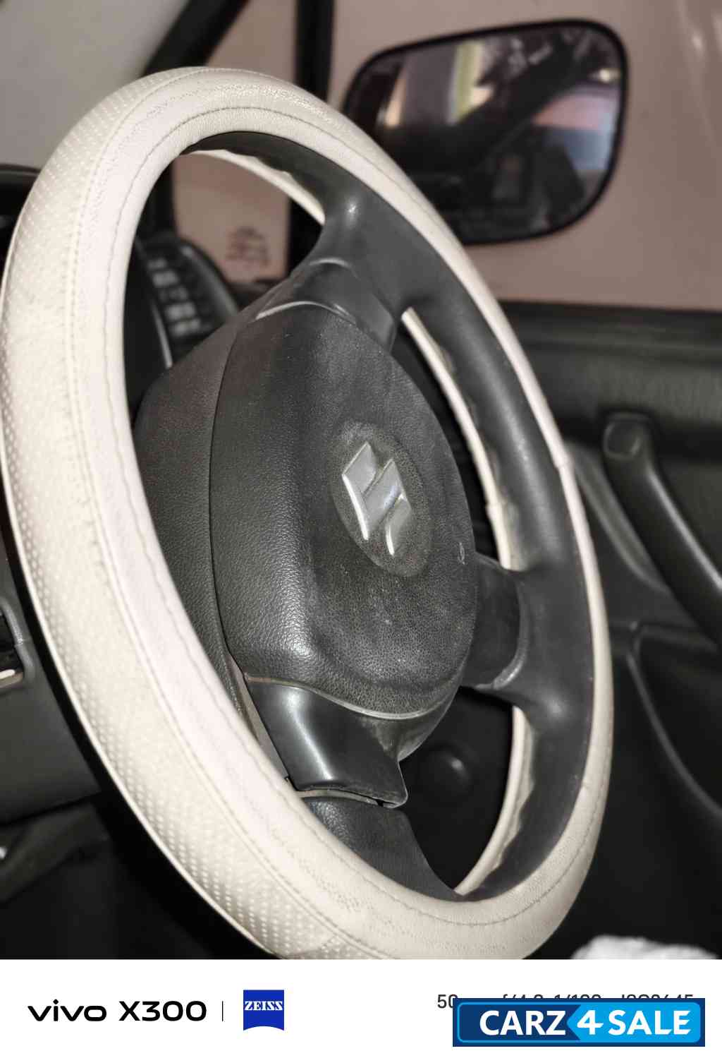 R Gold Maruti Suzuki Wagon R LXI Minor