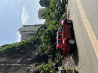 Red Renault Duster RXL