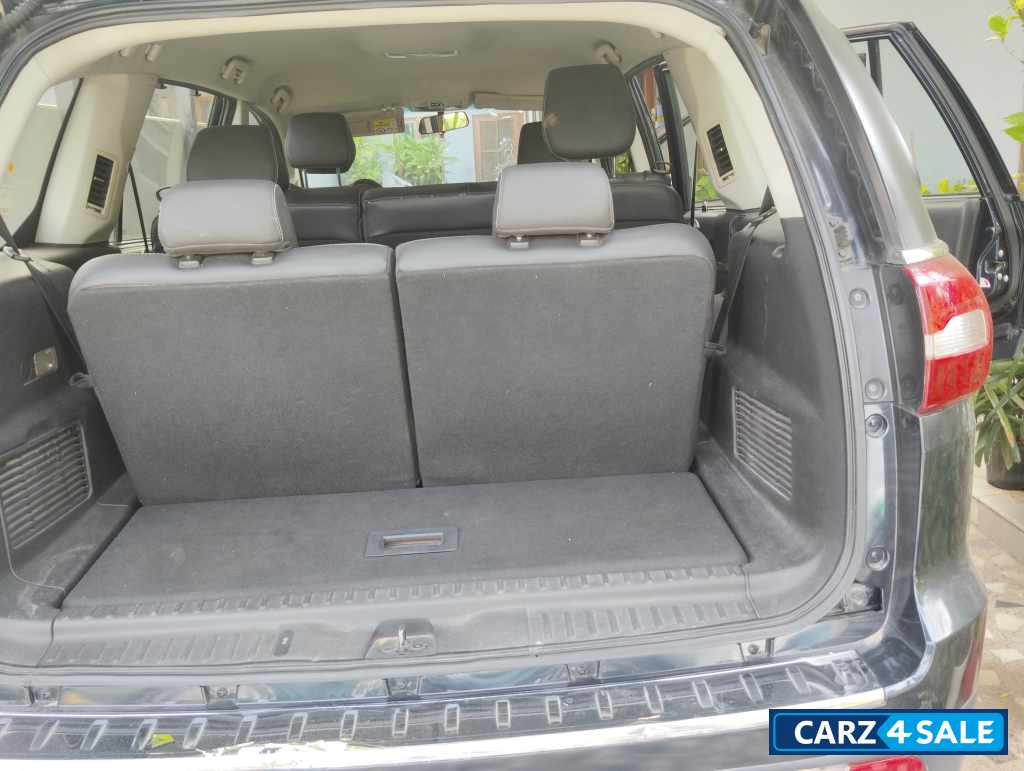 Blue Tata Hexa XTA AUTOMATIC Top model