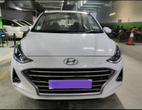 Polar White Hyundai i10 Sportz AMT
