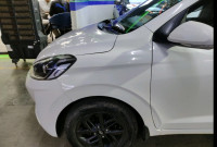 Polar White Hyundai i10 Sportz AMT
