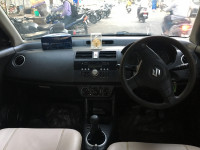 White Maruti Suzuki  Swift dzire