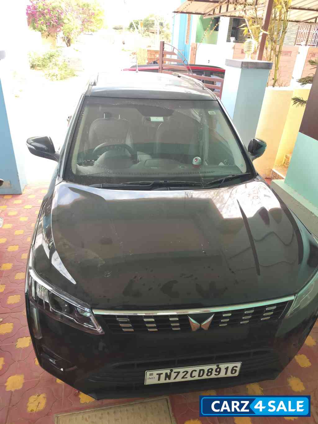 Mahindra XUV300 W8. Mahindra XUV300 W8.
