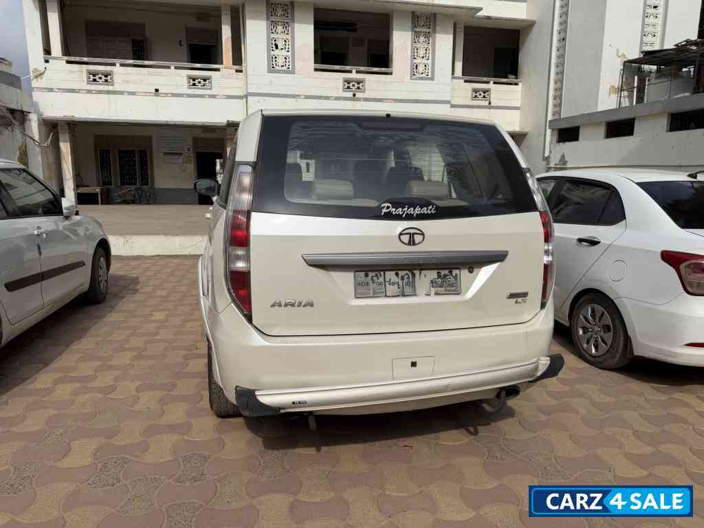 Pearl White Tata Aria Pure lx 4x2 Pearl White Tata Aria Pure lx 4x2