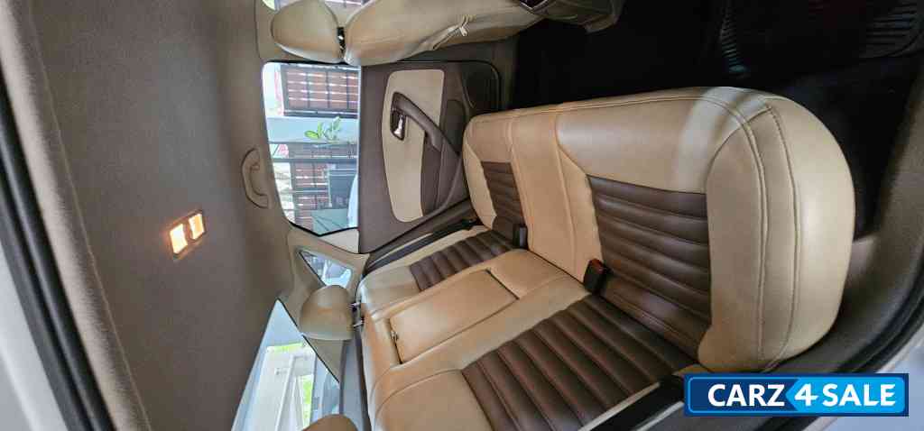 Skoda Rapid 1.5 TDI ambition with alloy wheels Skoda Rapid 1.5 TDI ambition with alloy wheels
