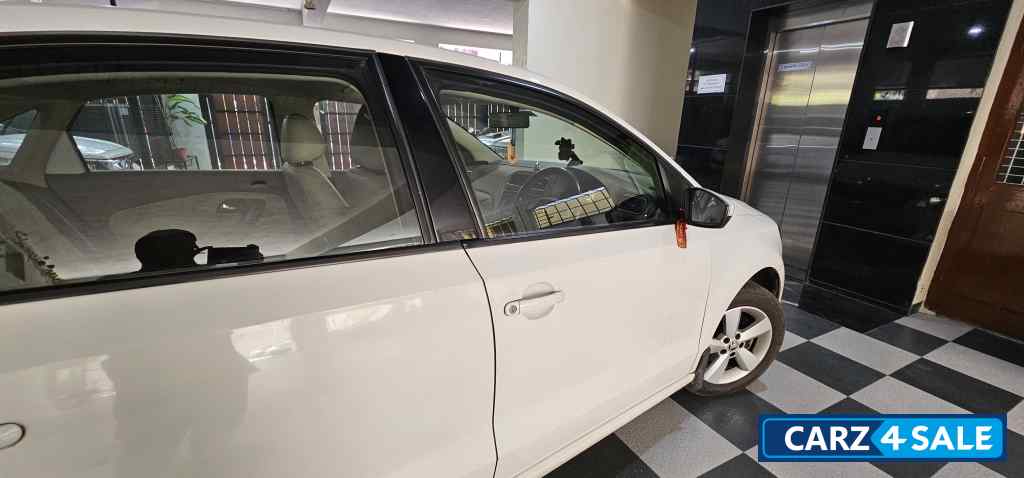 Skoda Rapid 1.5 TDI ambition with alloy wheels Skoda Rapid 1.5 TDI ambition with alloy wheels