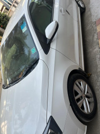 Candy White Skoda Rapid Petrol
