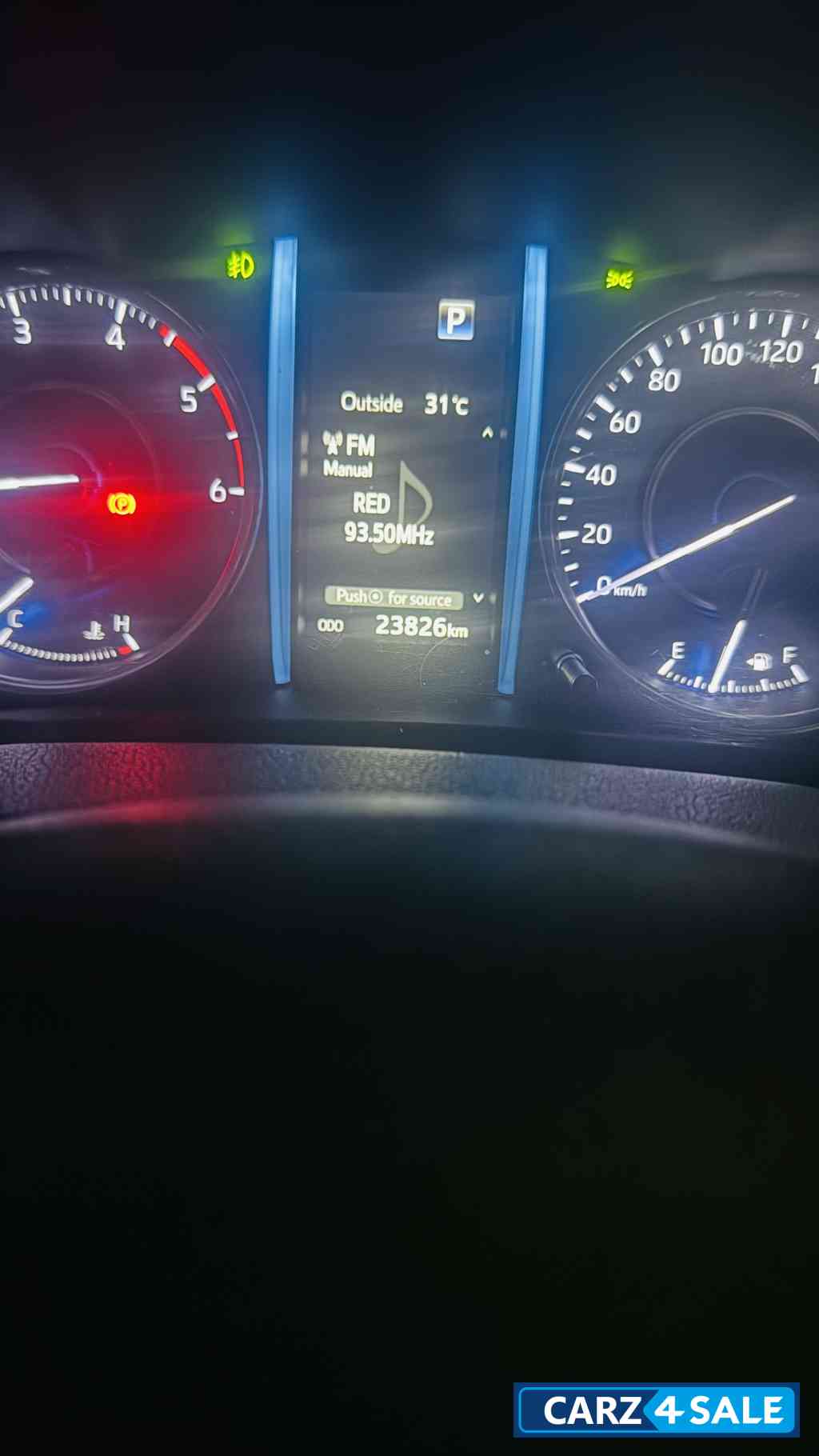 Pearl White Toyota Fortuner 4*2 AT diesel pearl white