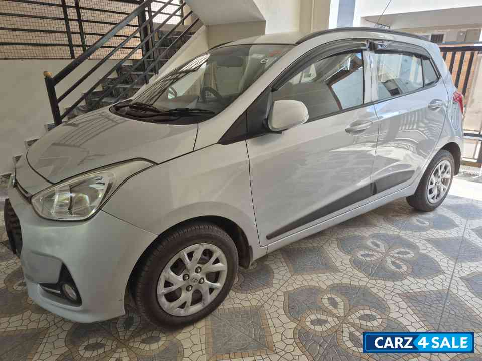 Hyundai i10 Sportz
