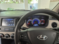 Hyundai i10 Sportz