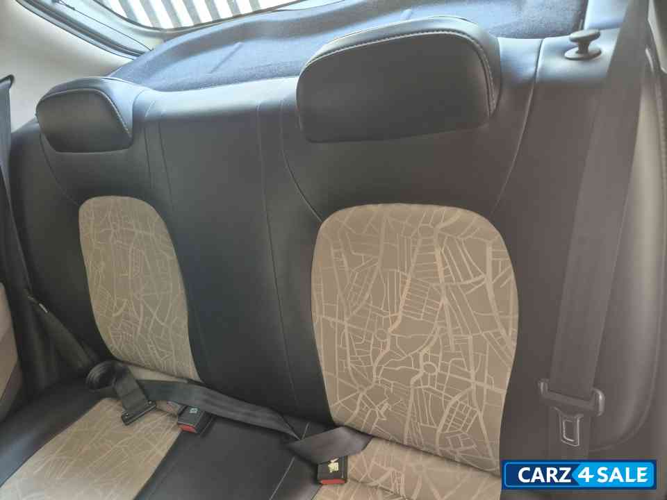 Hyundai i10 Sportz Hyundai i10 Sportz
