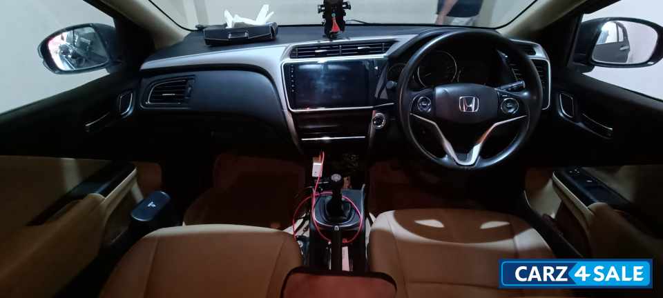 Modern Steel Metallic Honda City 1.5 V MT