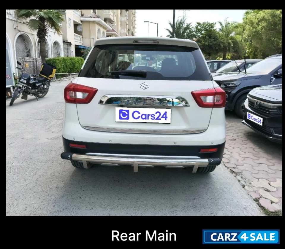 Pearl Arctic White Maruti Suzuki Vitara Brezza ZXI Plus Pearl Arctic White Maruti Suzuki Vitara Brezza ZXI Plus